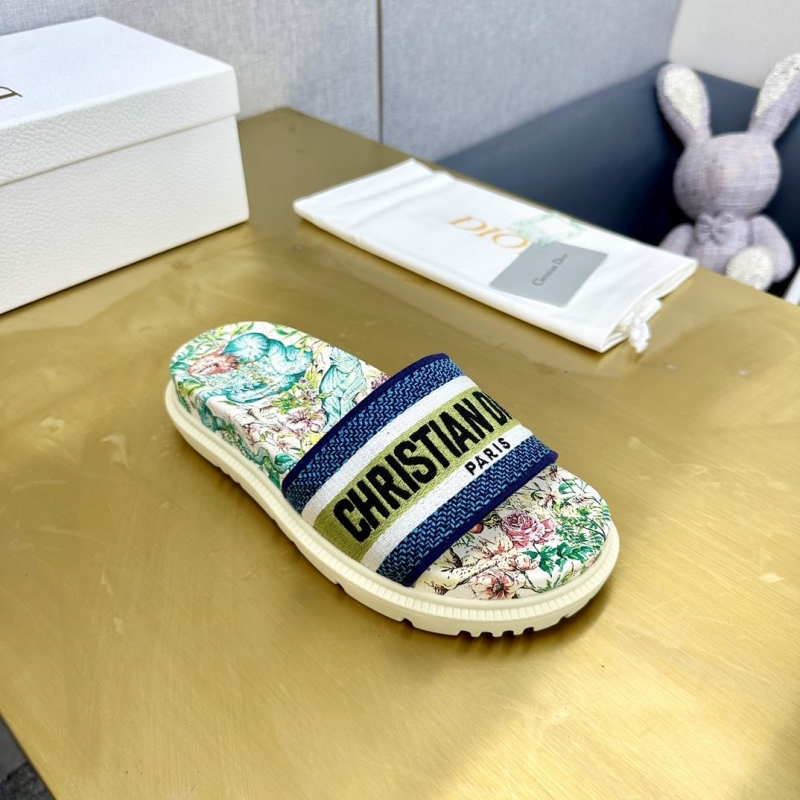 ch**an D*or slippers